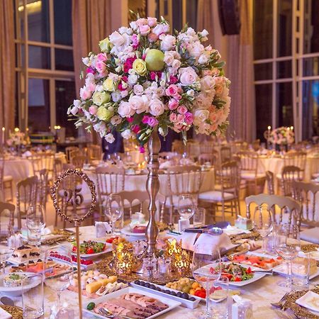 Jw Marriott Absheron Baku Hotel Exterior photo A wedding reception